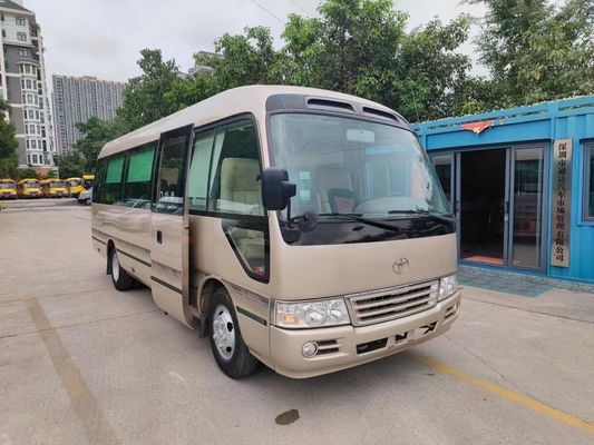 23 użytych miejsc Autobus z uszczelnionym oknem Manualna skrzynia biegów