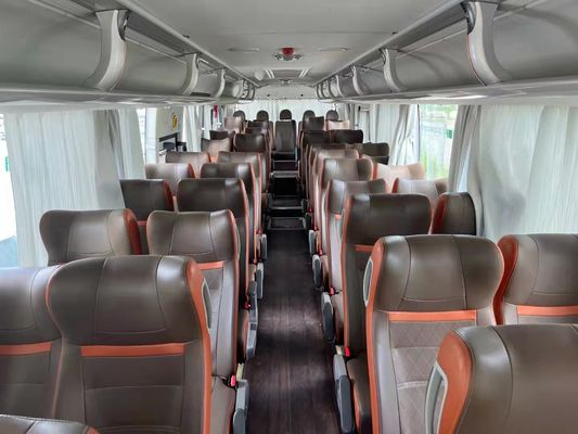 48 miejsc używanych autobusów Yutong Diesel używane luksusowe autokary wyprodukowane w październiku 2020