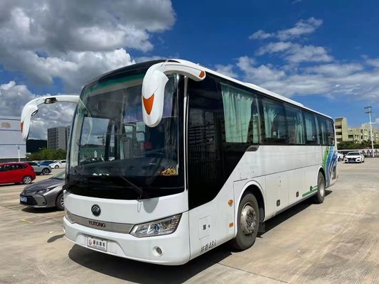 48 miejsc używanych autobusów Yutong Diesel używane luksusowe autokary wyprodukowane w październiku 2020