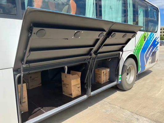 48 miejsc używanych autobusów Yutong Diesel używane luksusowe autokary wyprodukowane w październiku 2020