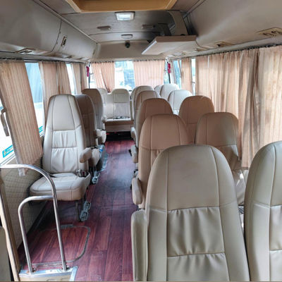 Euro 4 używana Toyota Coaster, używana furgonetka na 20 pasażerów na sprzedaż