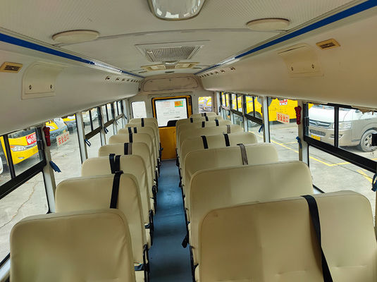 41 Miejsc Używane Autobusy Szkolne  Paliwo Diesel  Wyprodukowane w Sierpniu 2014