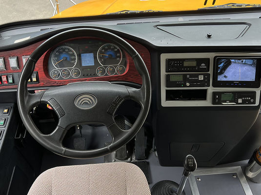 Żółte używane autobusy szkolne 46 miejsc z manualną skrzynią biegów używane autobusy YuTong