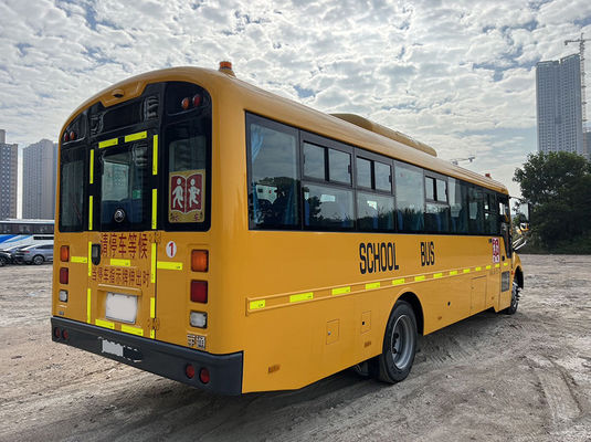 52-miejscowe używane autobusy szkolne do transportu uczniów