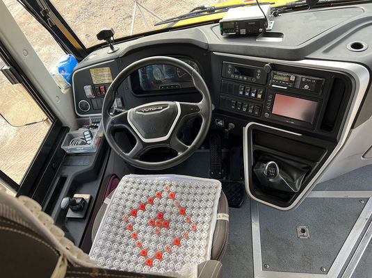 52-miejscowe używane autobusy szkolne do transportu uczniów