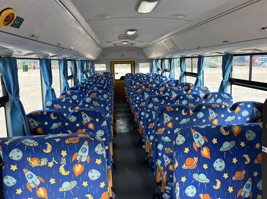 52-miejscowe używane autobusy szkolne do transportu uczniów