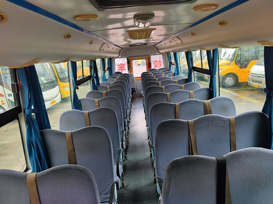 Diesel Euro 4 Zrezygnowany autobus szkolny Dongfeng 56 miejsc Żółty autobus szkolny