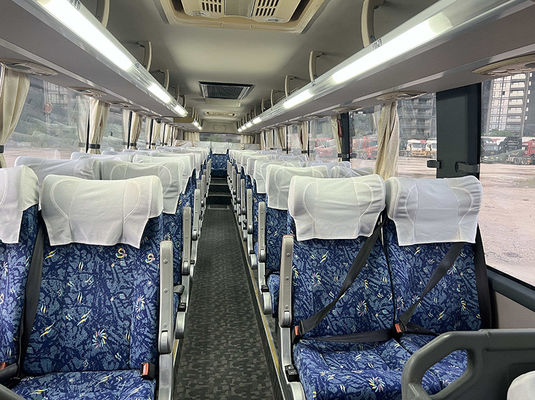 Biały duży używany autobus pasażerski 47 miejsc Autobus z ręczną skrzynią biegów