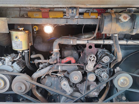 Autobus pasażerski używany, z kierownicą po lewej stronie, na 55-60 miejsc, o pojemności 9726 ml i mocy silnika 247 kW