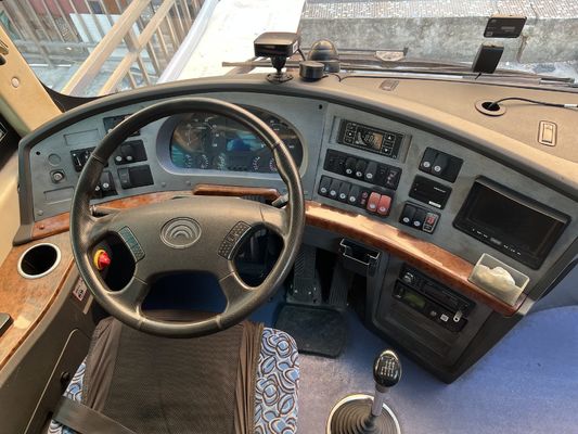 Autobusy z ręczną skrzynią biegów Autobusy z ręką biegów Autobusy z ręką biegów Autobusy z ręką biegów Euro 4 LHD