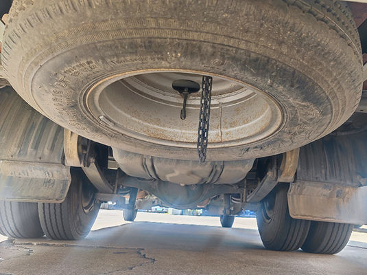 23 miejsc autobus turystyczny z ręczną skrzynią biegów