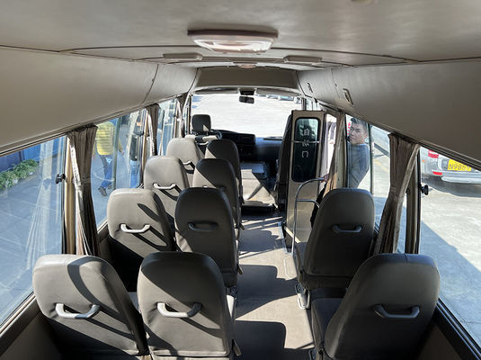 ISO używane Toyota Coaster Bus 20 miejsc