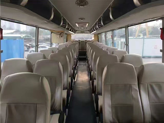 Autobus pasażerski z silnikiem Yucai 47 miejsc z skrzynią biegów ręcznych Autobus miejski z silnikiem Yucai