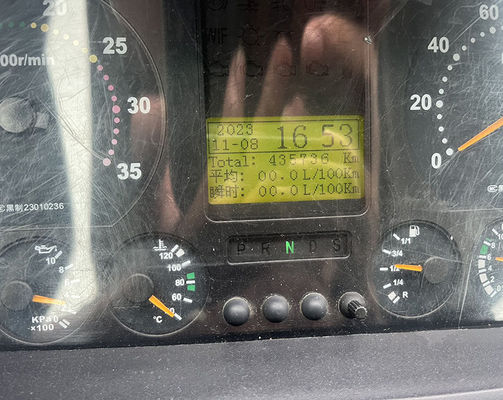 12m 57 miejsc LHD Używany autobus Silnik wysokoprężny Autobus 1 drzwi Używany autobusy handlowe