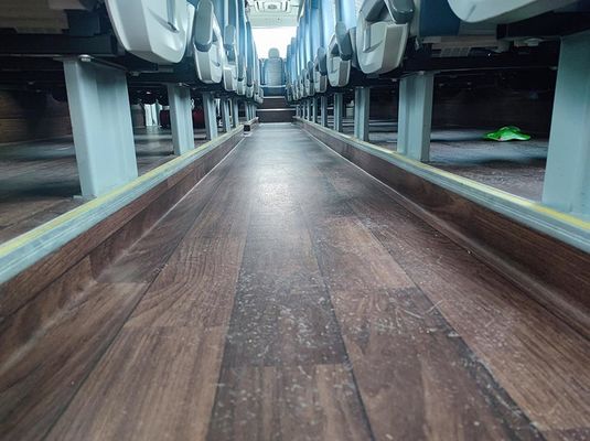Yutong Diesel Coach Autobusy Euro 5 Używane Autobusy turystyczne Wymieszczenie LHD Pozycja kierownicza 12m