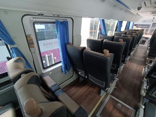 Autobus Yutong 50 miejsc Autobus z drugiej ręki Diesel Moc 220kw Pożarny autobus