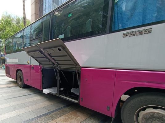 Autobus Yutong 50 miejsc Autobus z drugiej ręki Diesel Moc 220kw Pożarny autobus