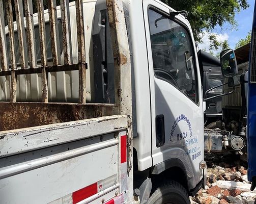 Isuzu używany ciężarówka z dwoma drzwiami silnik wysokoprężny ciężarówka ciężarówka ładunkowa ciężarówka