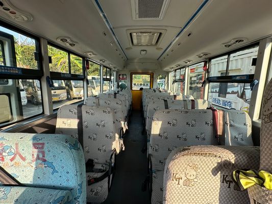 36 miejsc Żółty silnik Diesla LHD ZK6669DX7 Używany autobus szkolny Wyprodukowano w Chinach