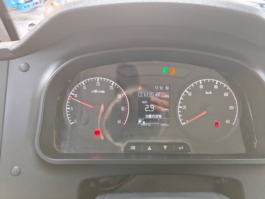 19-osobowy używany autobus przedszkolny z podnośnikiem do wózków inwalidzkich i przebiegiem 57870KM