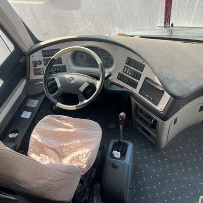 Yuchai 330 Silnik Przesyłowa skrzynia biegów Złoty Dragon 63-miejscowe żółte autobusy