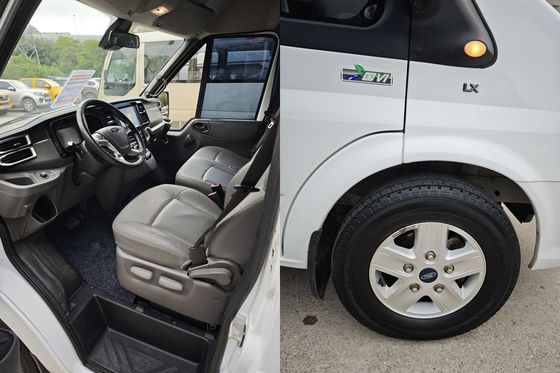 14-osobowy używany minibus Diesel Jiangling Transit CN-4 Van z maksymalną prędkością 145 km/h