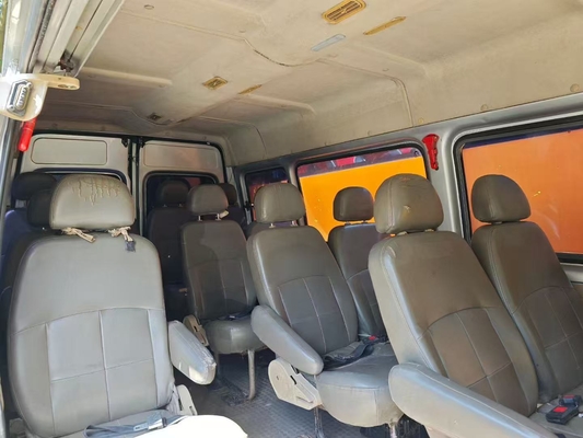5m długości i 15 miejsc Jiangling Transit średniej wielkości autobus z maksymalną prędkością 120 km / h